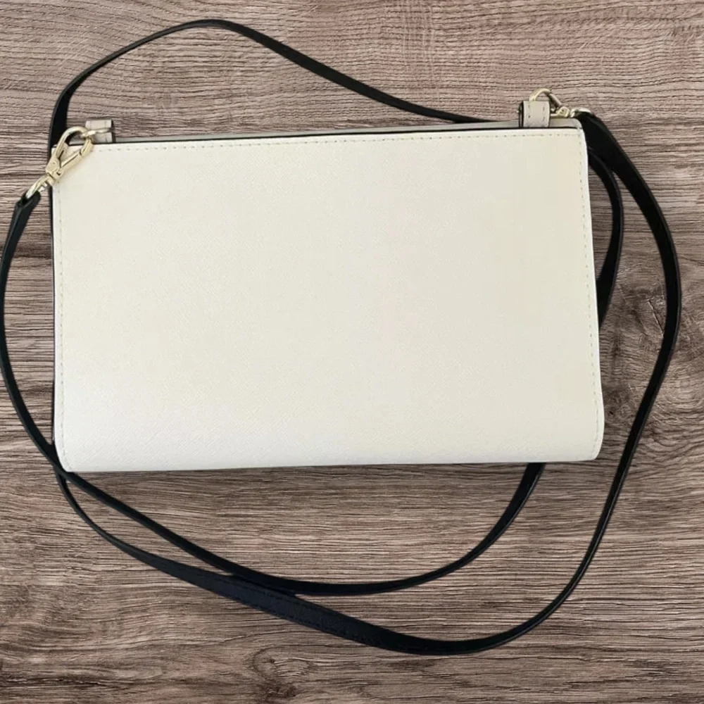 Kate Spade New York Laural Way Winni Crossbody Bag